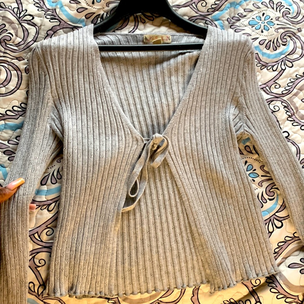 Long sleeved cardigan tie up